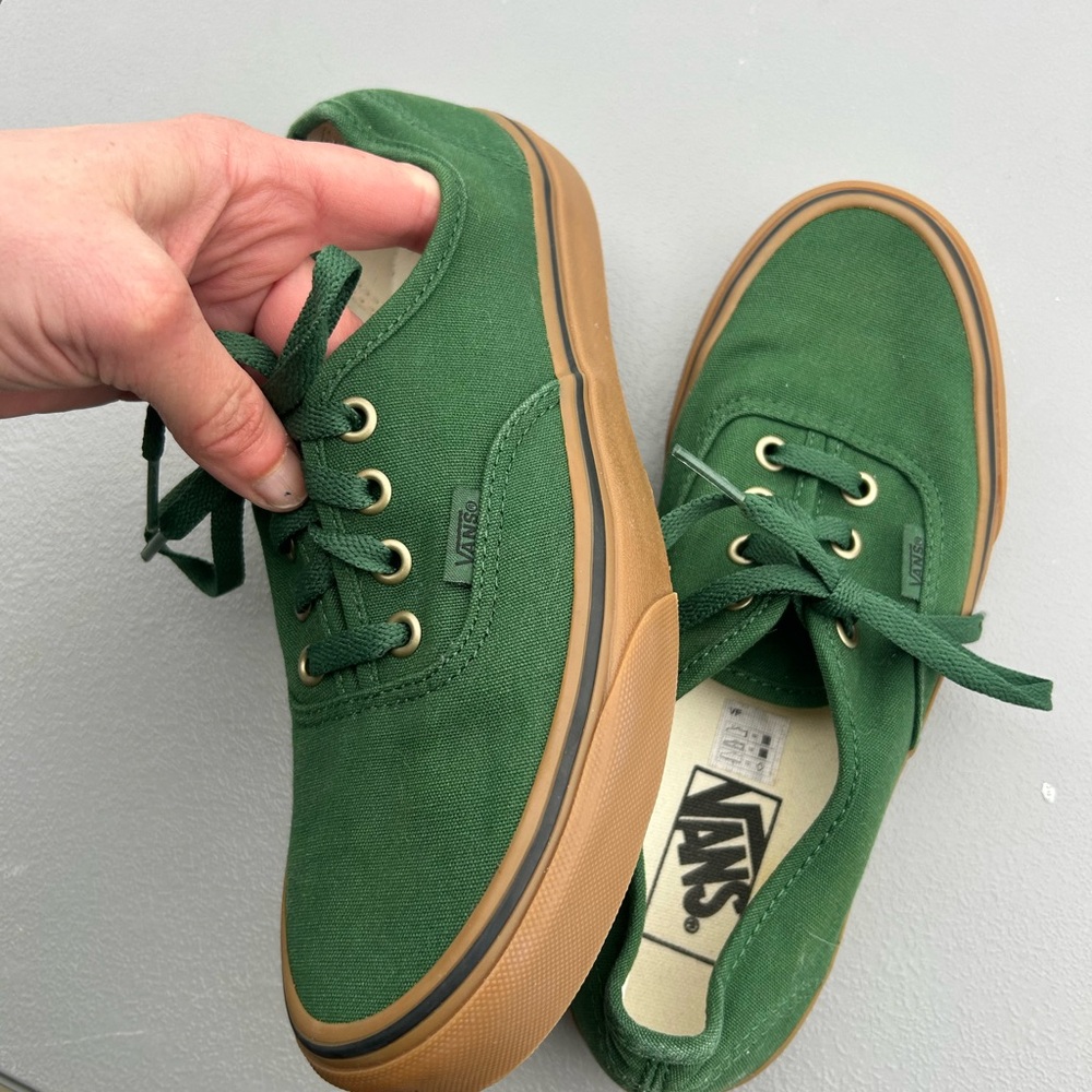 NEW Kelly green Vans Classic Green Canvas Sneakers 7.5 women’s - Picture 7 of 10